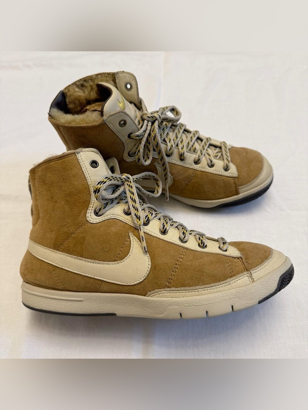 Size 5 Vintage Mid 77 Nikes